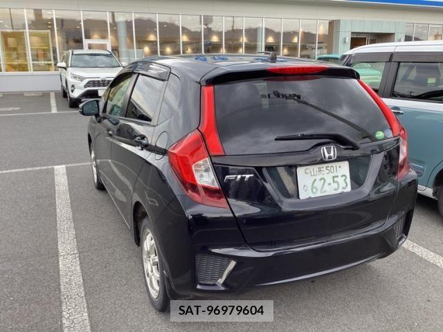 Honda FIT 2013-11 8099606-3
