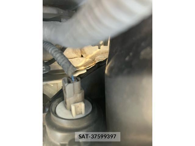 Honda FIT 2012-04 8158569-22