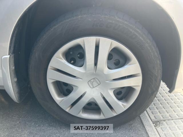 Honda FIT 2012-04 8158569-7
