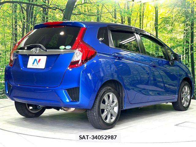 Honda FIT 2014-01 8207856-17