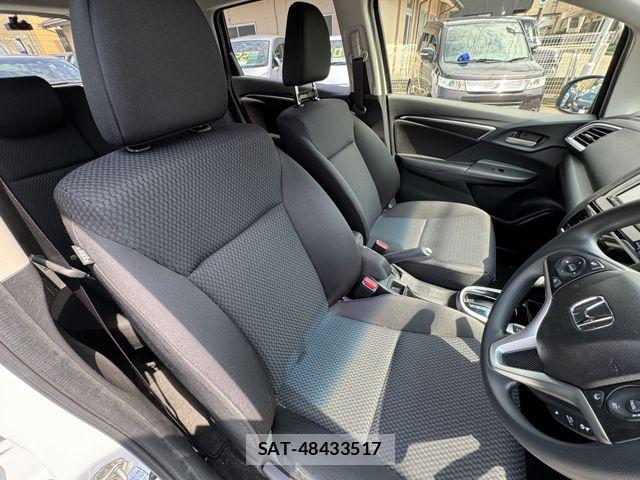 Honda FIT 2019-08 8207854-16