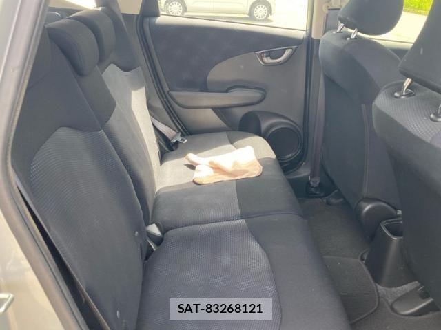 Honda FIT 2013-03 8230332-14