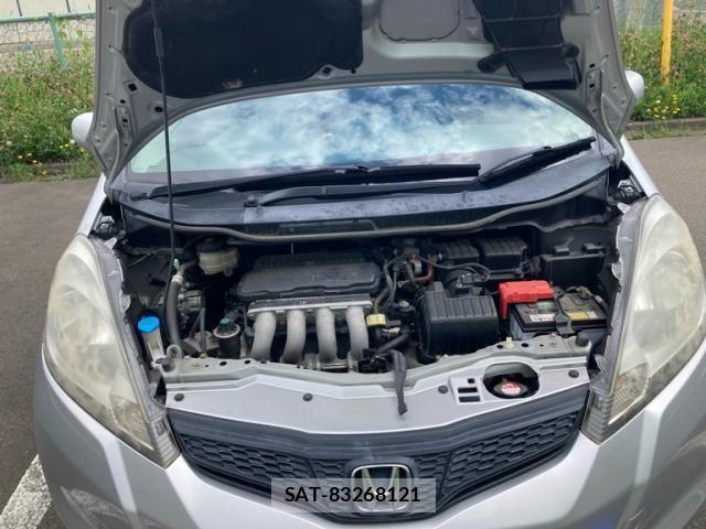 Honda FIT 2013-03 8230332-23