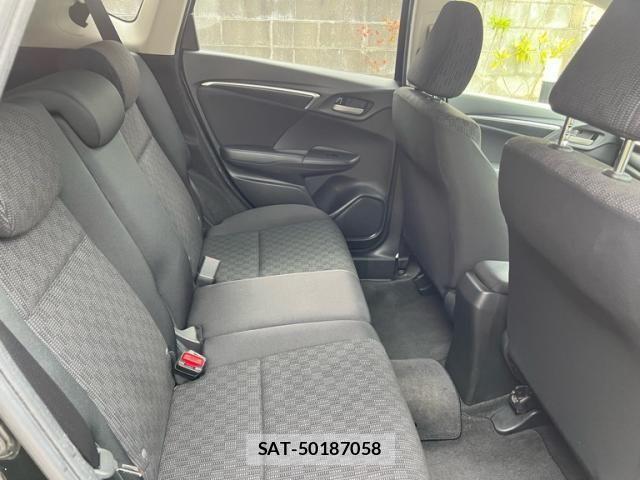 Honda FIT 2013-09 8230333-12