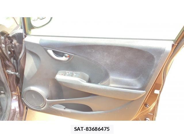 Honda FIT 2013-08 8336170-9
