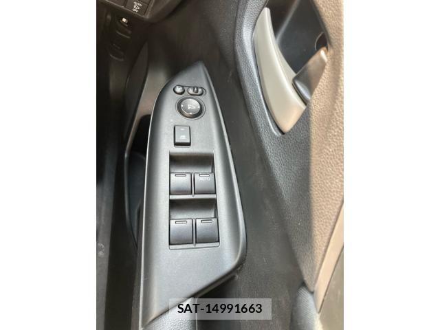 Honda FIT 2015-03 8354646-16