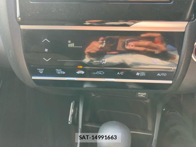 Honda FIT 2015-03 8354646-20