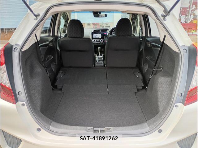 Honda FIT 2013-09 8366242-13
