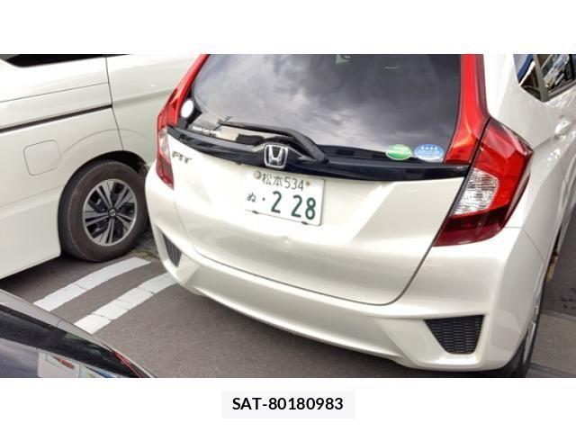 Honda FIT 2015-11 8371728-17