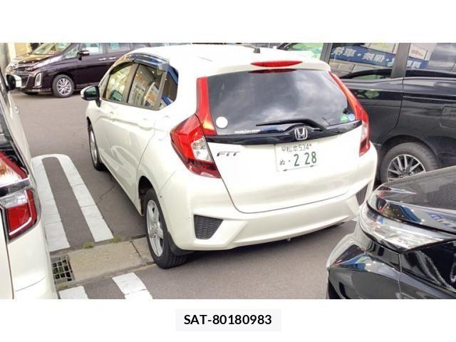 Honda FIT 2015-11 8371728-1