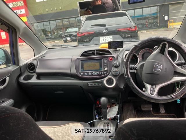 Honda FIT 2008-02 8412835-18