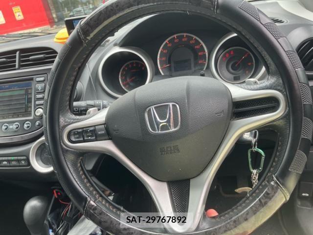 Honda FIT 2008-02 8412835-21