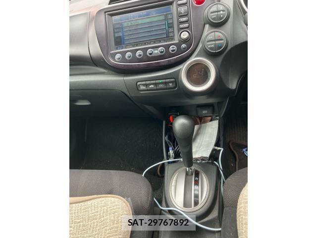 Honda FIT 2008-02 8412835-23