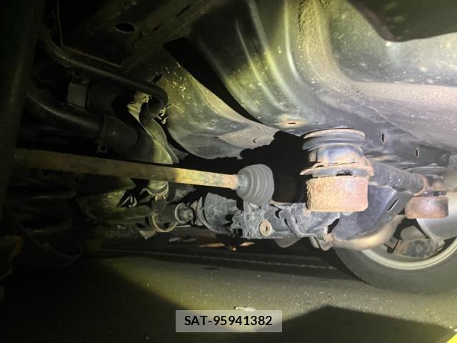 Honda FIT 2012-03 8562155-11