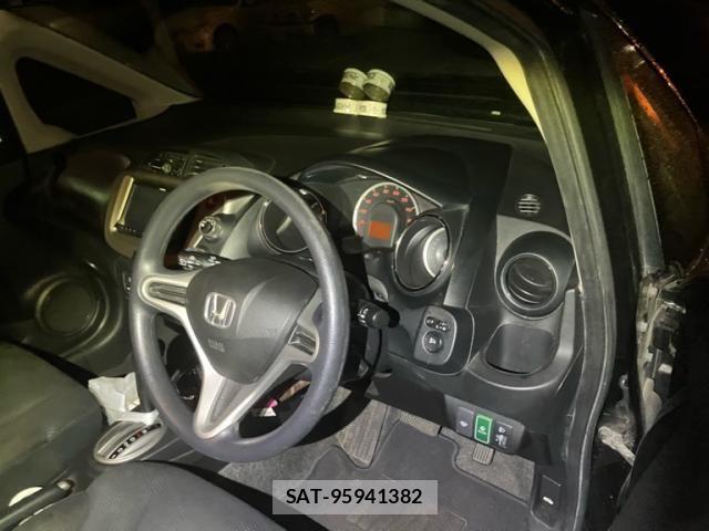 Honda FIT 2012-03 8562155-13