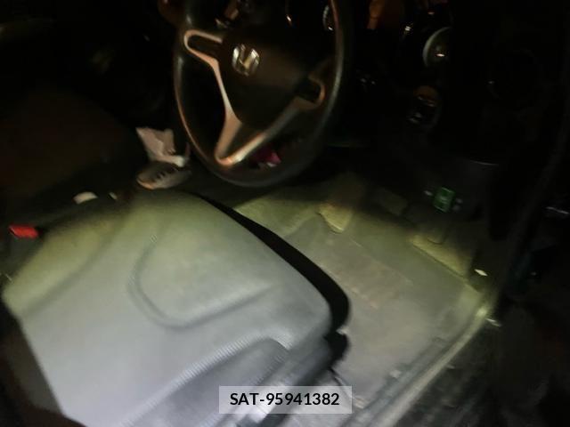 Honda FIT 2012-03 8562155-15