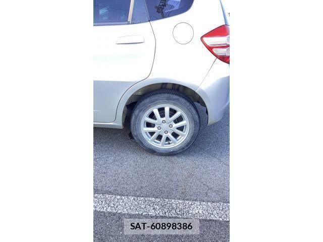 Honda FIT 2010-07 8659448-3