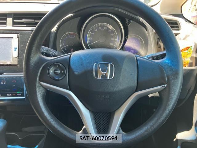 Honda FIT 2015-08 8666262-9