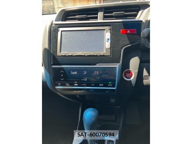 Honda FIT 2015-08 8666262-11