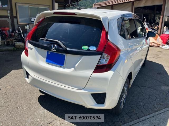 Honda FIT 2015-08 8666262-4