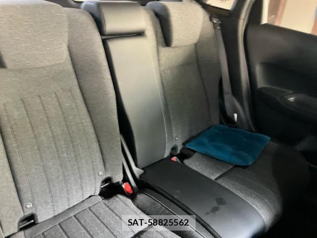Honda FIT 2024-06 8666261-10