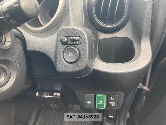 Honda FIT 2011-05 8659443-13
