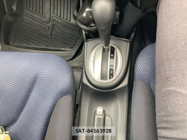 Honda FIT 2011-05 8659443-15