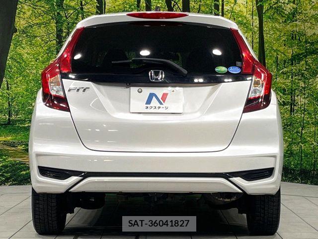Honda FIT 2018-07 8742693-15