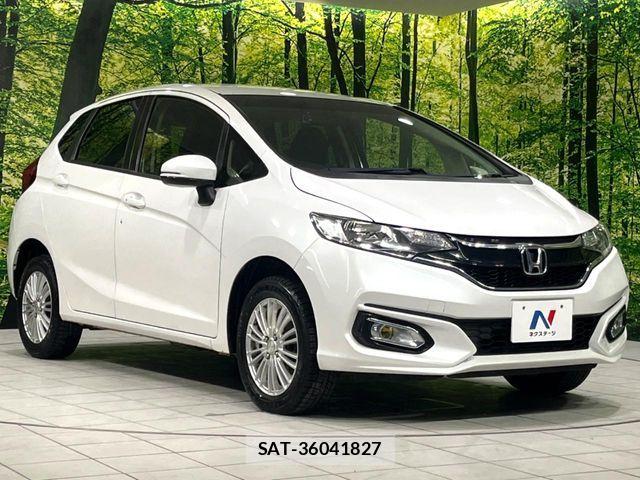 Honda FIT 2018-07 8742693-16