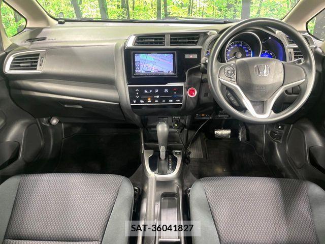 Honda FIT 2018-07 8742693-2
