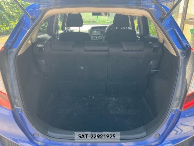 Honda FIT 2014-01 8742694-15