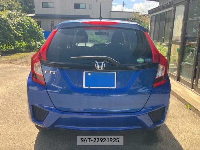 Honda FIT 2014-01 8742694-2