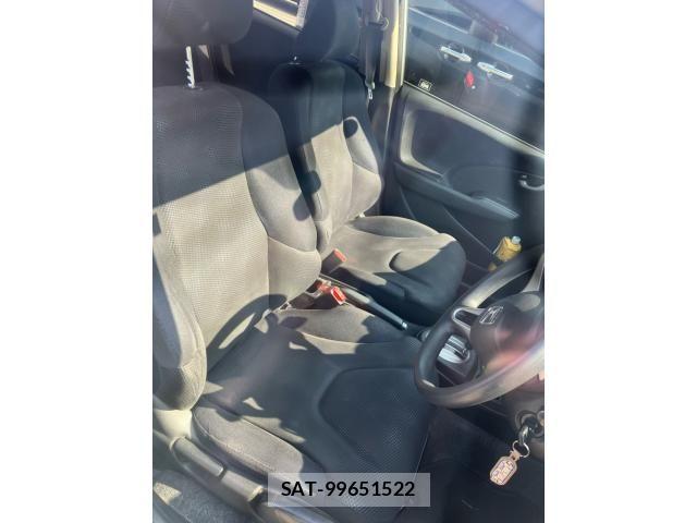 Honda FIT 2014-03 8780549-11