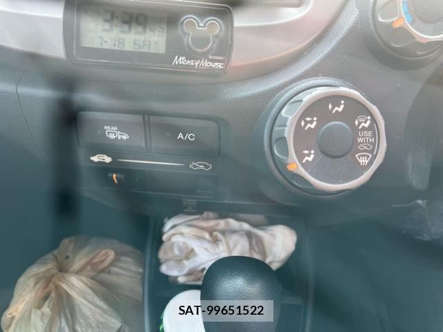 Honda FIT 2014-03 8780549-16