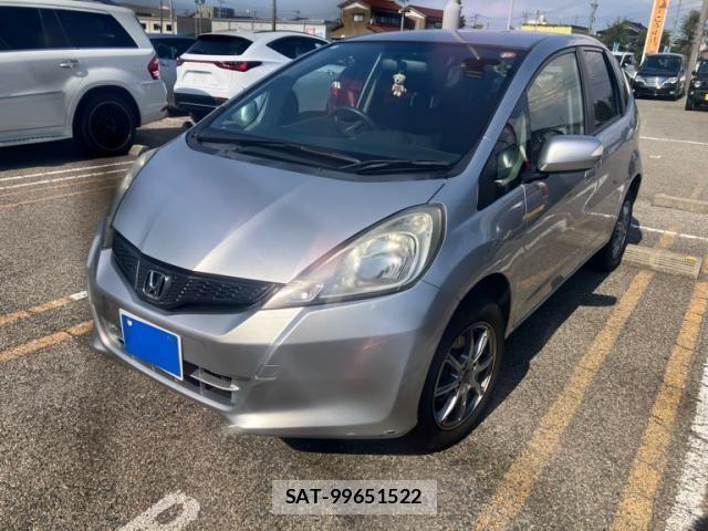 Honda FIT 2014-03 8780549-1