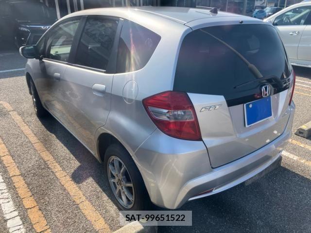 Honda FIT 2014-03 8780549-2