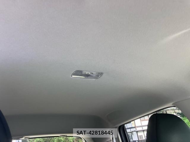 Honda FIT 2018-07 8880073-16