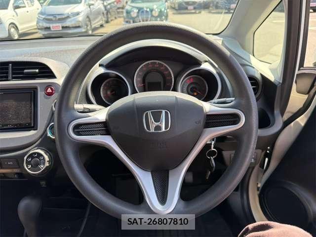 Honda FIT 2010-06 8880074-14