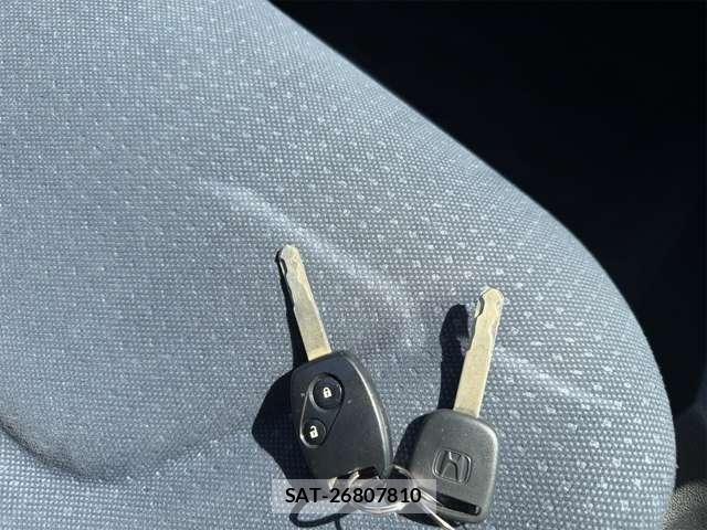 Honda FIT 2010-06 8880074-7