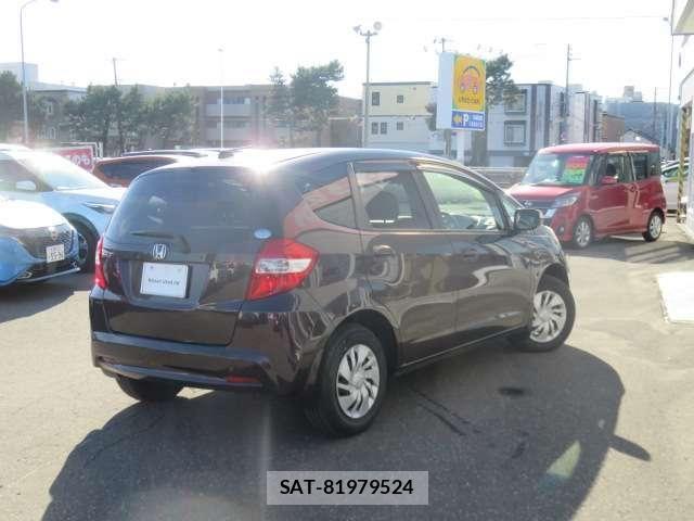 Honda FIT 2013-03 8883710-2
