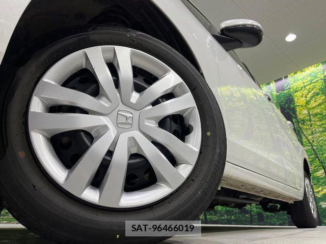 Honda FIT 2024-08 8883709-12