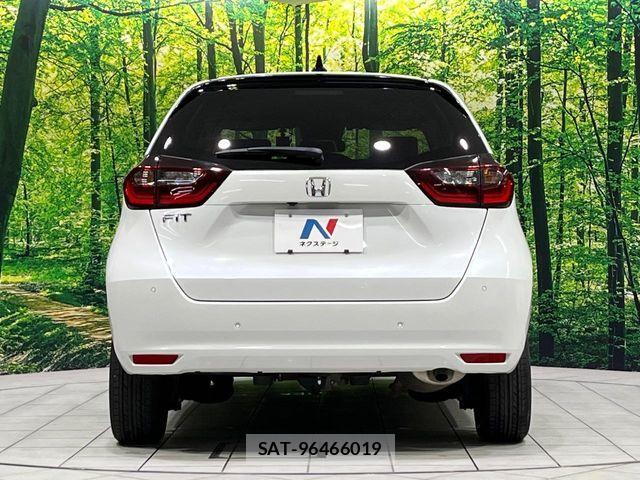Honda FIT 2024-08 8883709-14