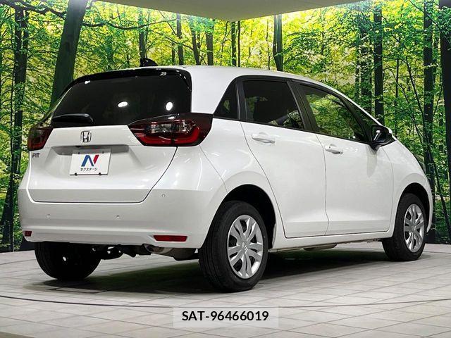 Honda FIT 2024-08 8883709-16