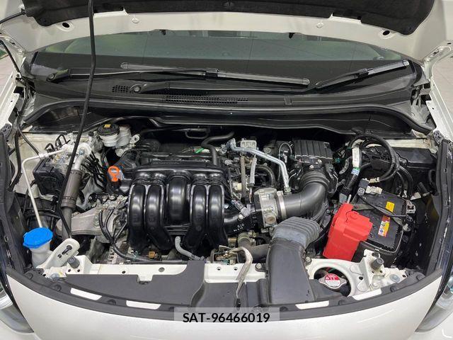 Honda FIT 2024-08 8883709-17