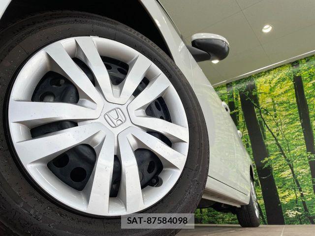 Honda FIT 2024-10 6612259-12