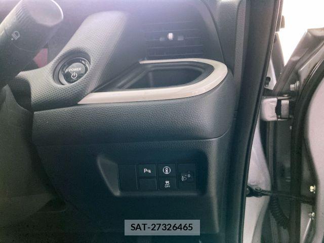 Honda FIT 2021-04 6751876-16