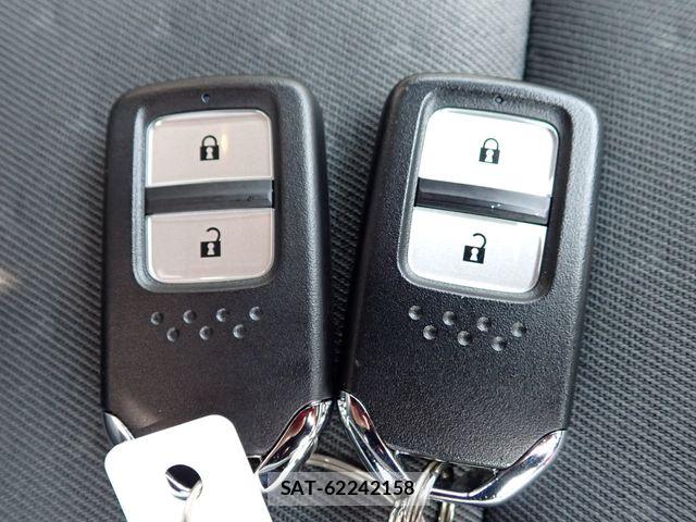 Honda FIT 2023-03 6906244-21
