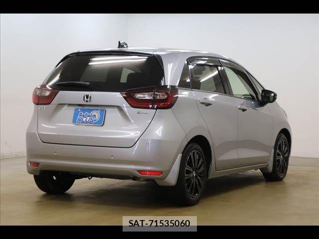 Honda FIT 2021-08 7219564-18