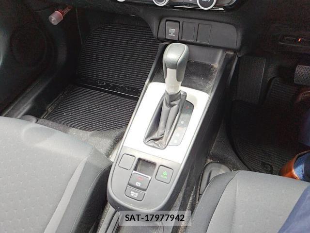 Honda FIT 2021-04 7219562-16