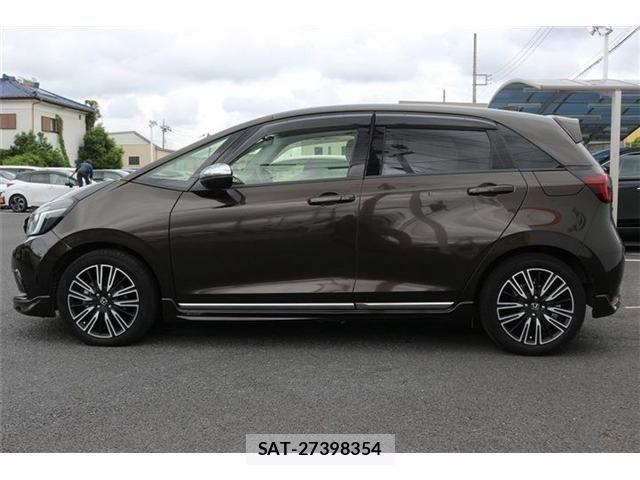 Honda FIT 2020-05 7358099-9